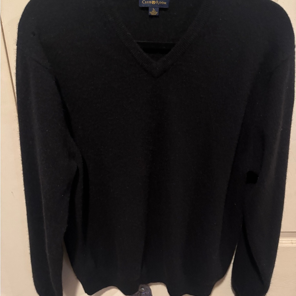 Club Room Men's Black V-Neck Sweater